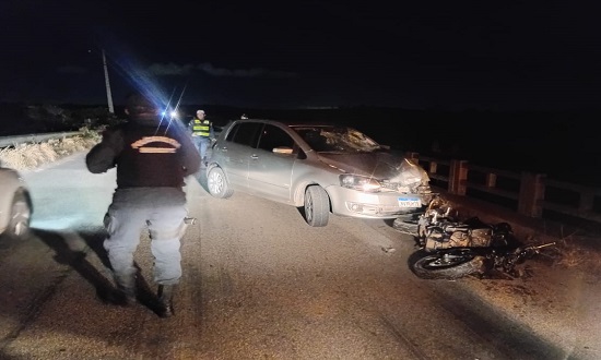 Colisão frontal na SE-240 deixa motociclista ferido em Ribeirópolis