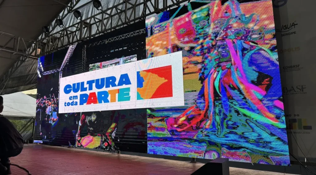Projeto Cultura em Toda Parte movimenta Santana do São Francisco com música, cinema e tradições populares