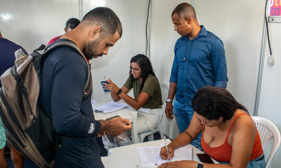 Prefeitura de Aracaju abre inscrições para comerciantes da Vila do Natal Iluminado 2025