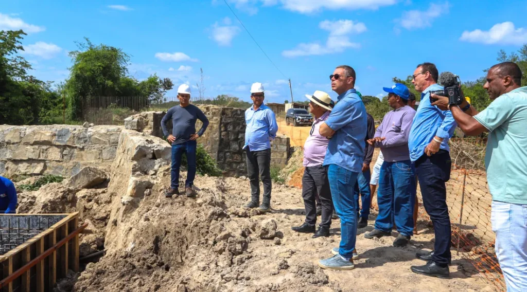 Governador Fábio Mitidieri inspeciona obras no sul sergipano e confirma pacote de R$ 182 milhões para infraestrutura