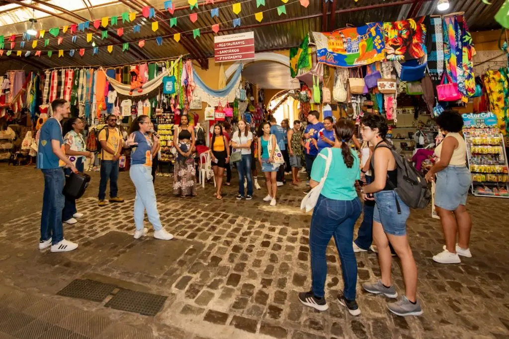 Projeto Aracajuando volta a oferecer visitas guiadas gratuitas pelo centro histórico