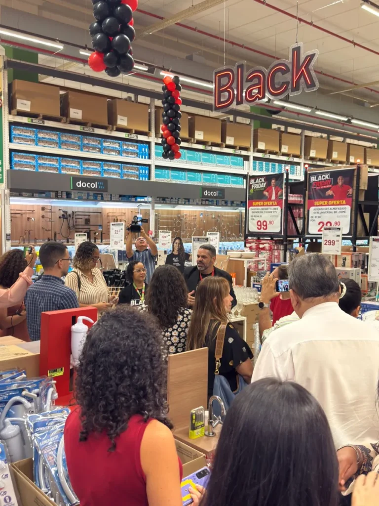 Press Day da Ferreira Costa mostra salto de 30% na procura por produtos de Black Friday em Aracaju