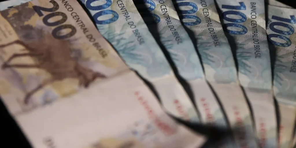 Dívida pública federal avança 1,62% em outubro e passa de R$ 8,2 trilhões