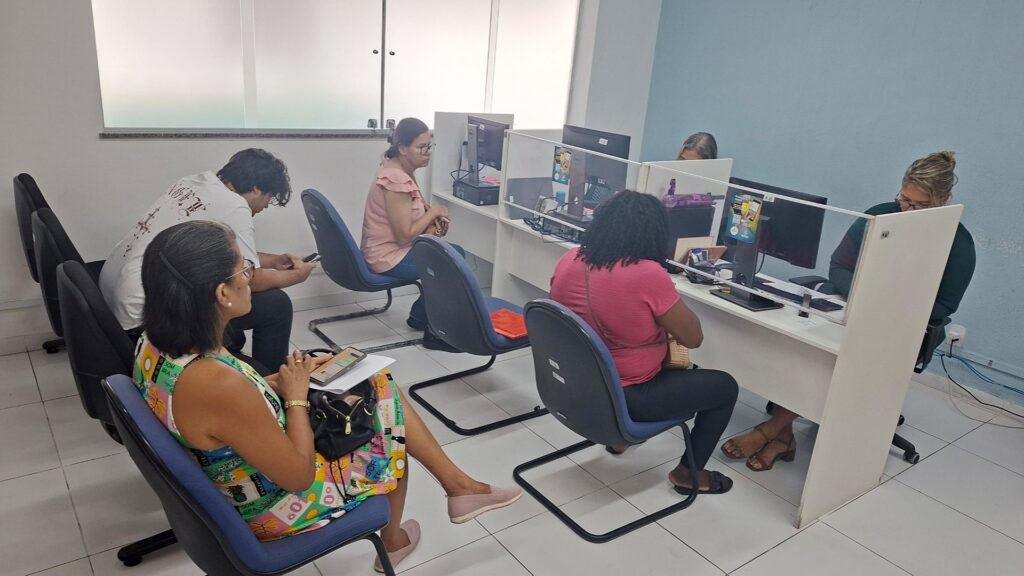 AjuPrev amplia atendimento e registra mais de 500 orientações mensais aos beneficiários