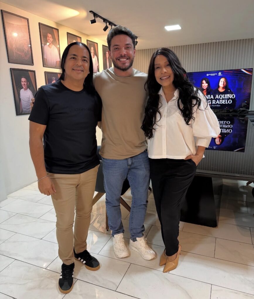 Sergipana Silvânia Aquino e Berg Rabelo assinam contrato com empresa de Wesley Safadão