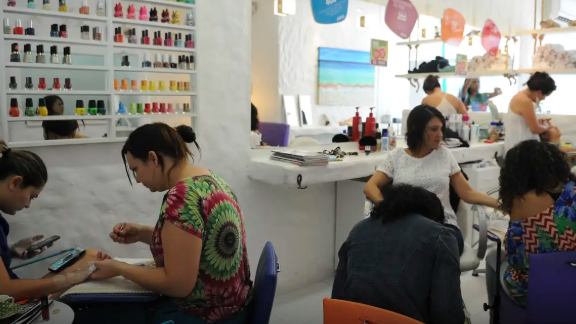 Apenas um em cada quatro trabalhadores por conta própria tem CNPJ