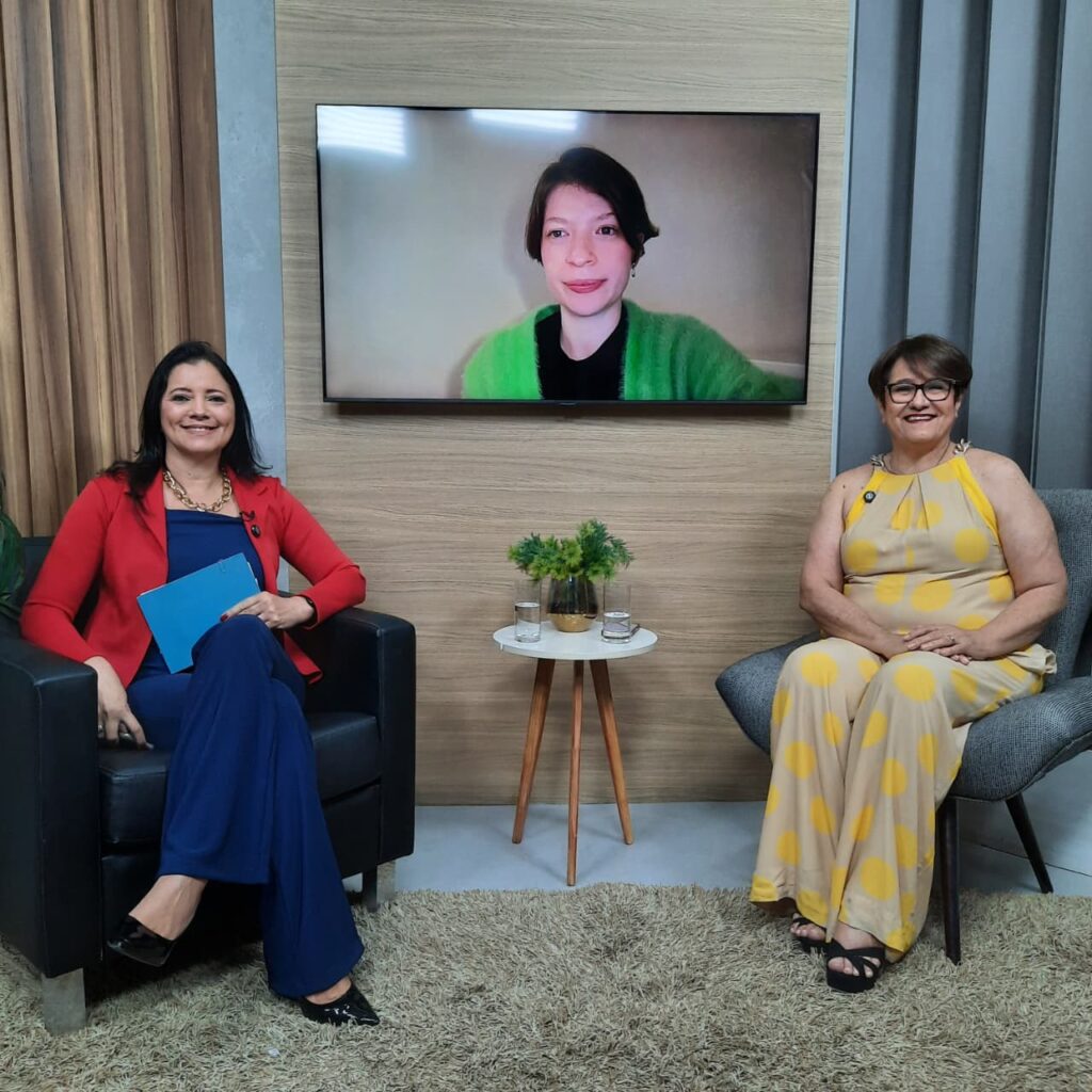 Ana Lúcia Aguiar destaca avanços e desafios do voto feminino em debate com a pesquisadora internacional Hannah Maruci