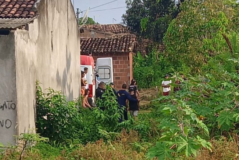 Jovem é morto a tiros durante tentativa de homicídio em São Cristóvão