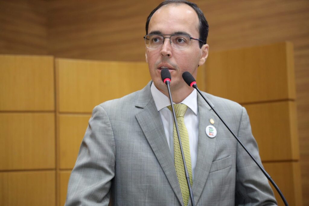 “O cancelamento da sessão de votação na Alese revela fragilidade do governo Fábio”, afirma Georgeo