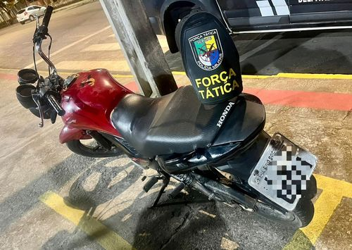 Dois suspeitos presos com moto adulterada e drogas em Itabaiana