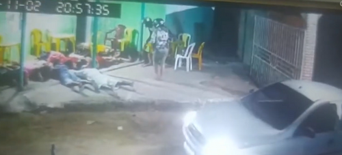Assalto a bar em Malhador deixa clientes em pânico.