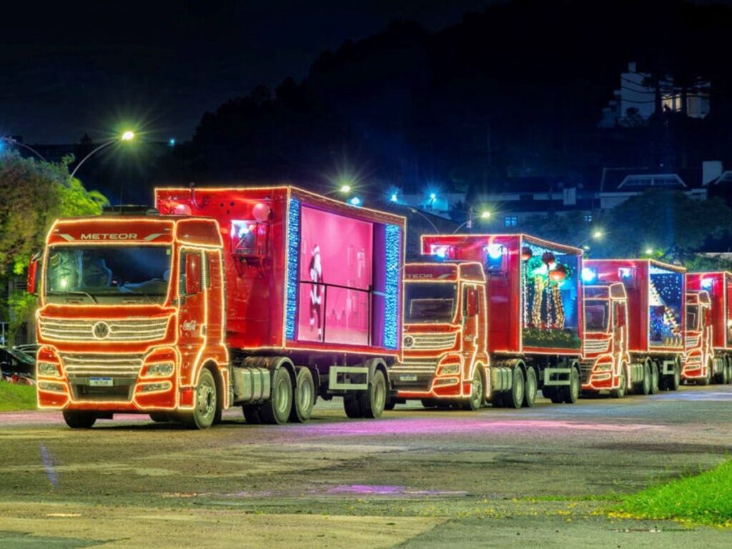 Shopping Jardins recebe a Caravana de Natal da Coca-Cola