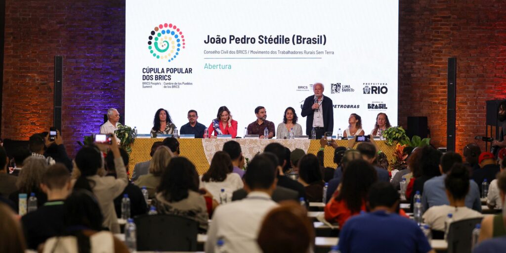 Rio recebe 1ª Cúpula Popular do Brics para fomentar cooperação no Sul Global