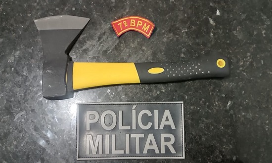 Mulher é atacada com machadinha pelo próprio filho em Lagarto