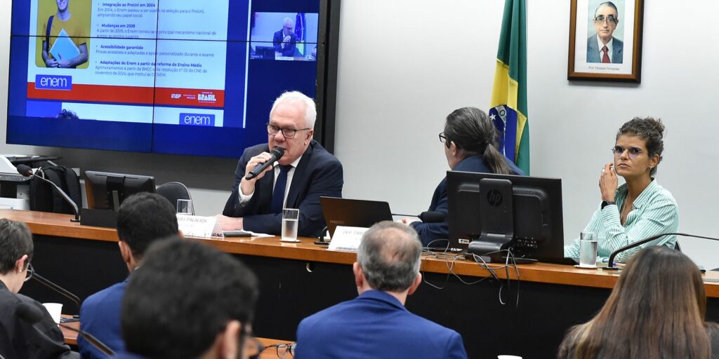 Presidente do Inep descarta vazamento e diz que anulação de questões do Enem foi preventiva