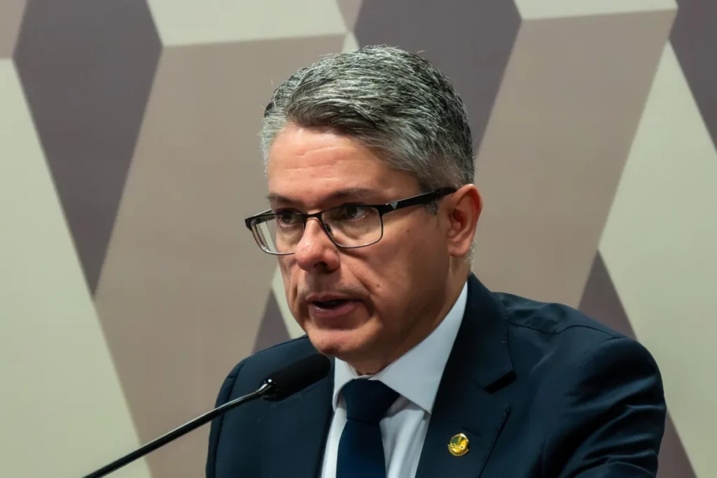 Senado debate novo marco de combate ao crime organizado e relator prevê fundo bancado por Cide sobre apostas