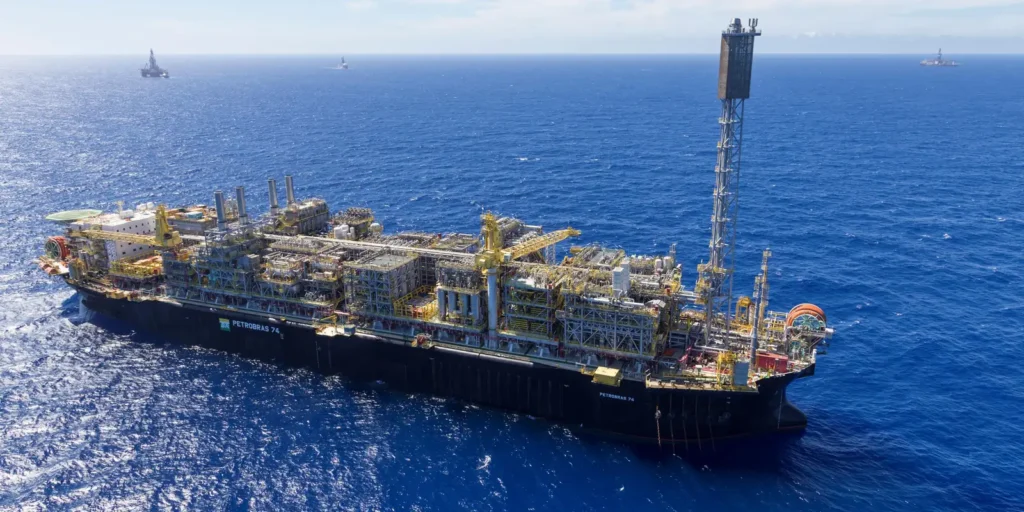 Petrobras eleva fatia nos campos de Mero e Atapu após leilão da PPSA