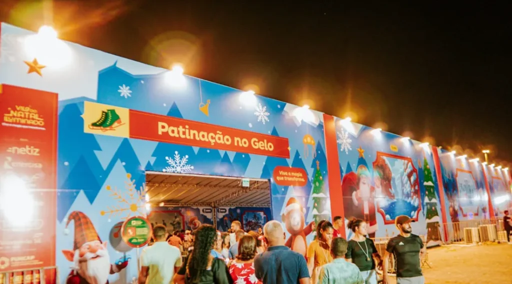 Vila do Natal Iluminado atrai famílias na Orla da Atalaia com atrações gratuitas até 28 de dezembro