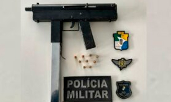 PM apreende submetralhadora caseira e munições na zona sul de Aracaju