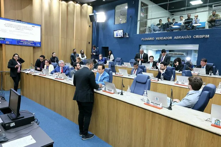 Câmara de Aracaju aprova 25 das 40 emendas ao PPA 2026-2029