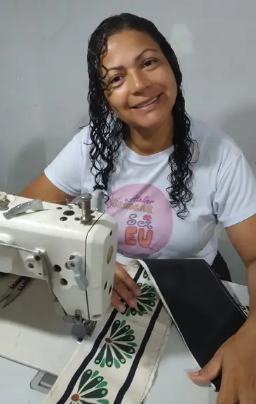 Projeto promove capacitação e capital semente para mulheres de baixa renda no Rio