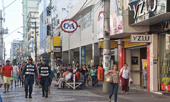 Comércio do Centro de Aracaju abrirá aos domingos até o Natal