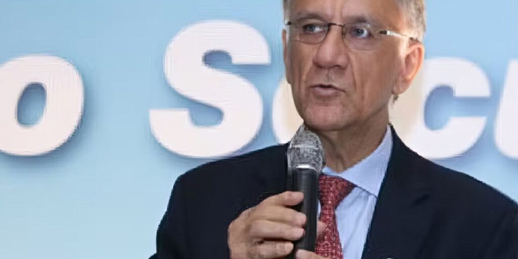Professor e intelectual Luiz Roberto Alves morre em São Paulo aos 78 anos