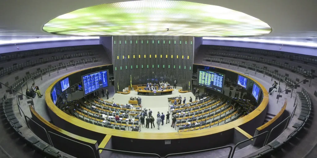 Congresso adia para sexta-feira votação do Orçamento de 2026