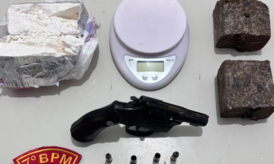 Polícia Militar apreende revólver, munições e drogas após denúncia em Lagarto