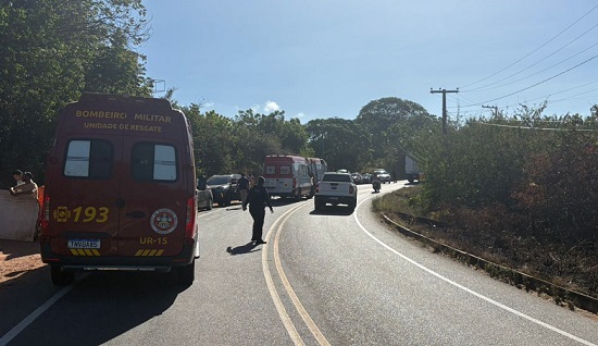 Colisão entre três motocicletas mata um e fere três em rodovia de São Cristóvão