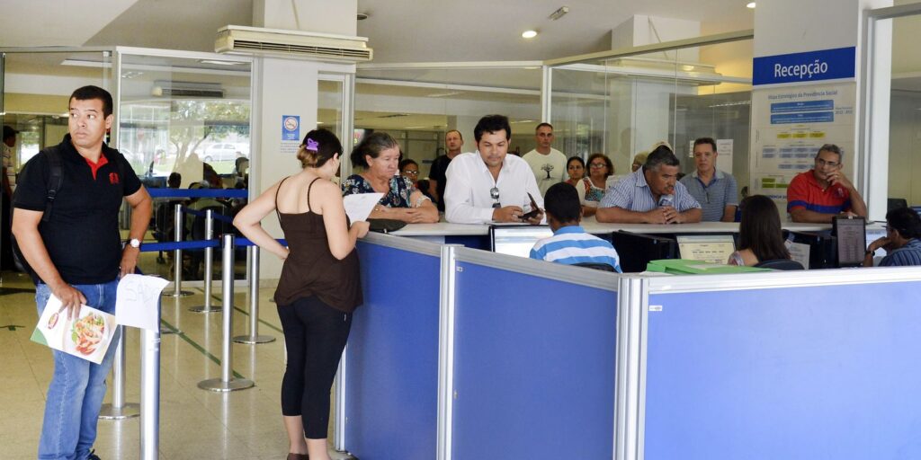 INSS define horários especiais de atendimento no Natal e no Ano-Novo