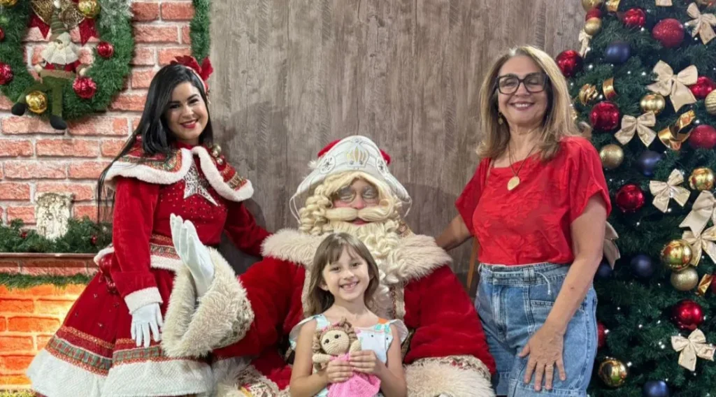 Vila do Natal Iluminado destaca artistas sergipanos com programação variada em Aracaju