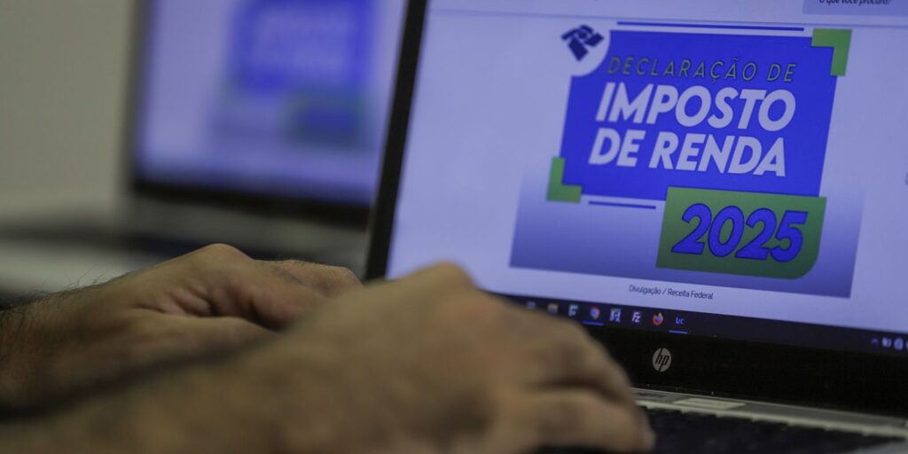 Receita libera lote de restituições da malha fina de dezembro