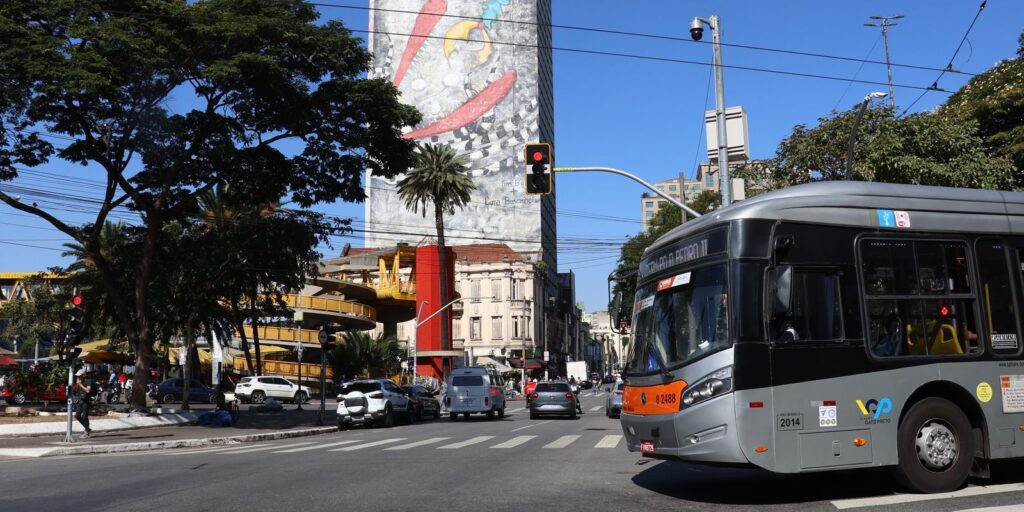 Tarifa de ônibus em São Paulo passa a R$ 5,30 no dia 6 de janeiro