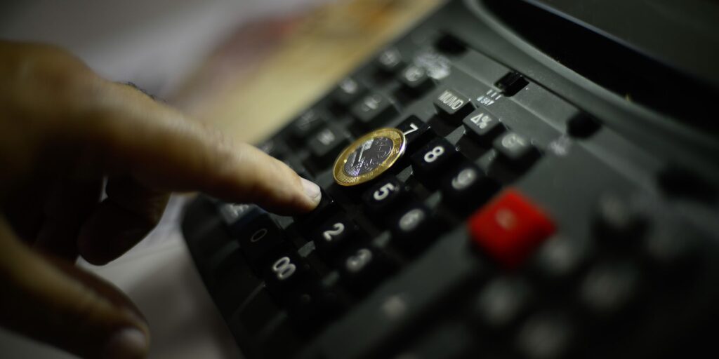 Governo Central fecha novembro com déficit primário de R$ 20,2 bilhões
