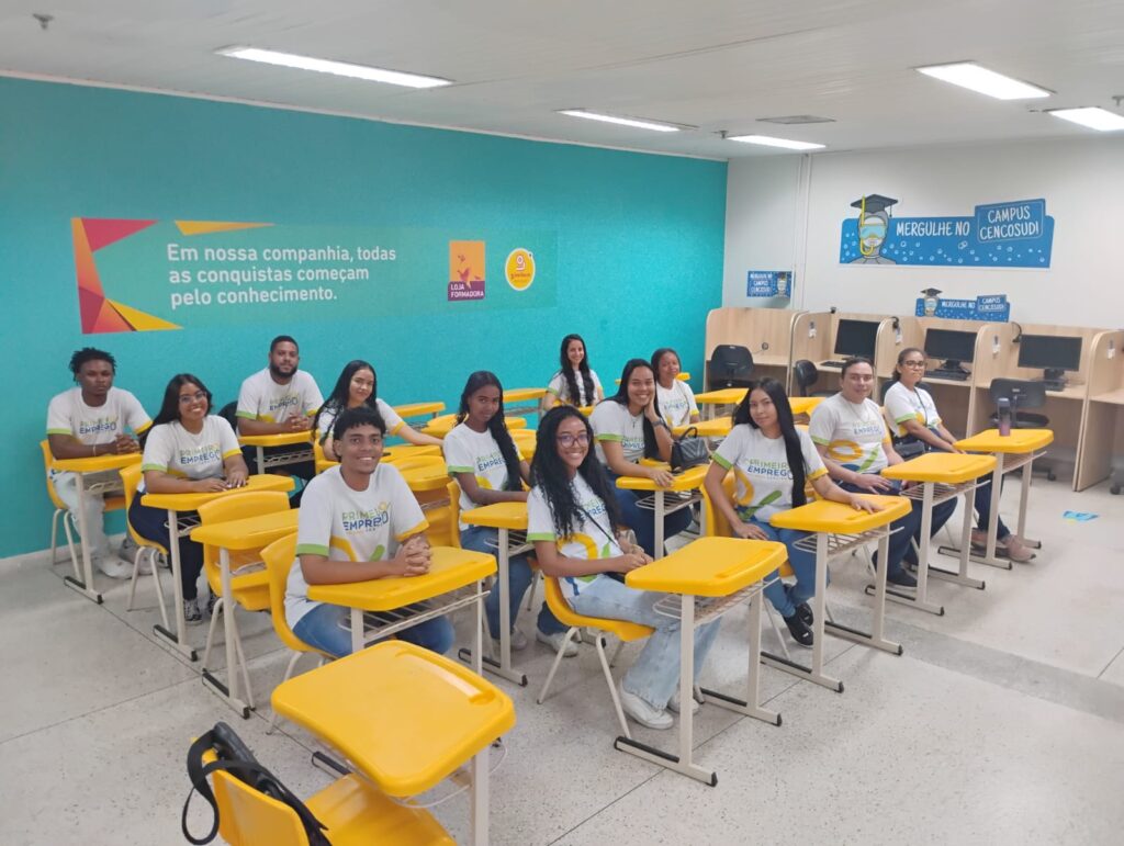 GBarbosa recebe novas turmas de jovens do Programa Primeiro Emprego em Aracaju, Estância e Itabaiana