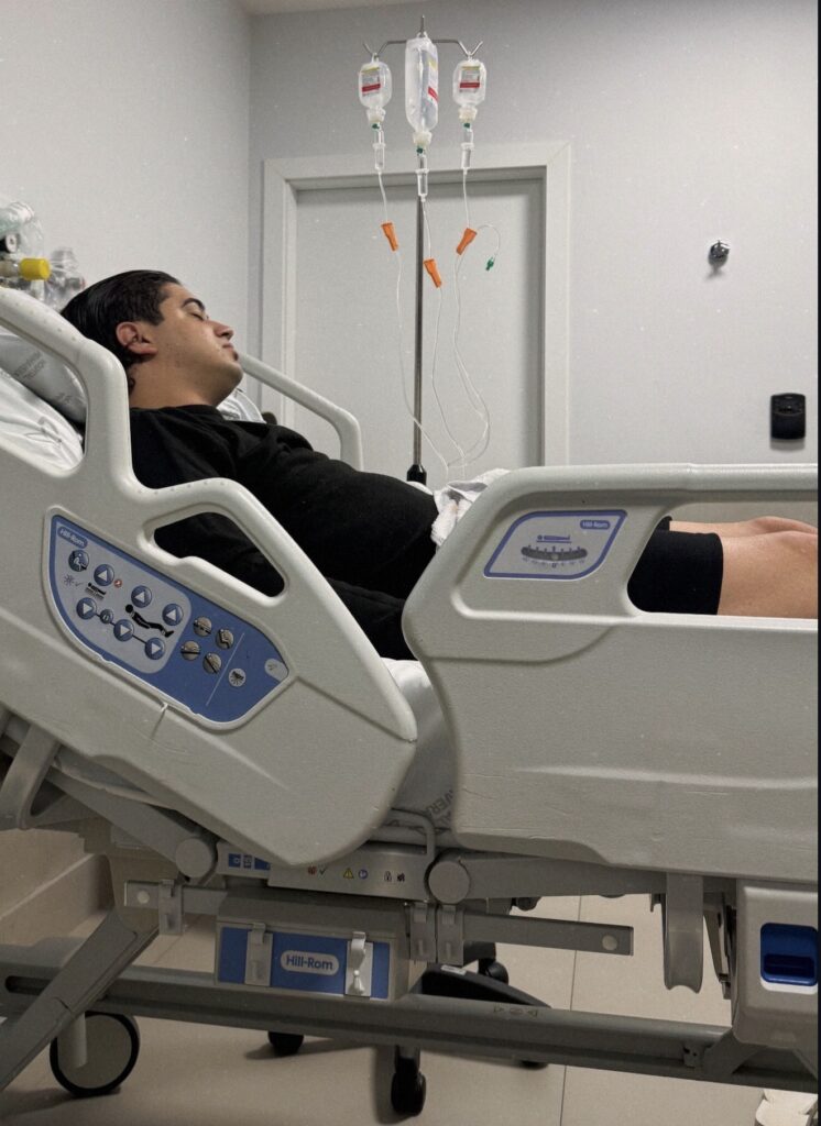 Natanzinho Lima é internado após problema grave no ouvido e segue em observação médica