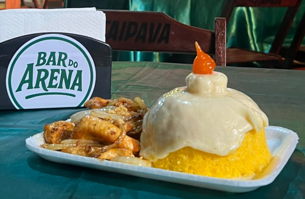 Culinária regional é destaque no Bar do Arena na Vila do Natal Iluminado