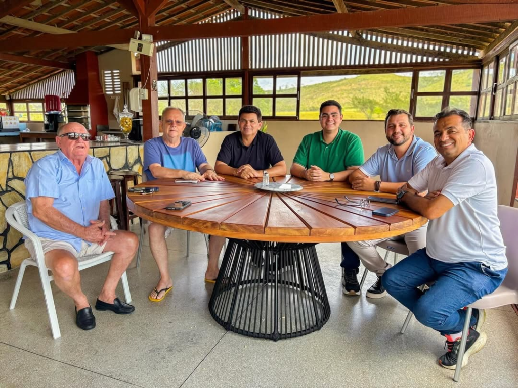 Valmir de Francisquinho visita ex-governador Belivaldo Chagas neste domingo (14)