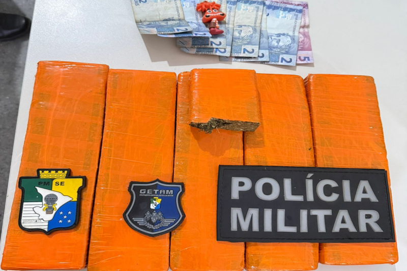 Polícia Militar prende homem com mais de 4 kg de maconha em Itabaiana