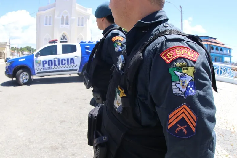 Polícia apreende maconha após suspeito fugir em bairro da zona norte de Aracaju