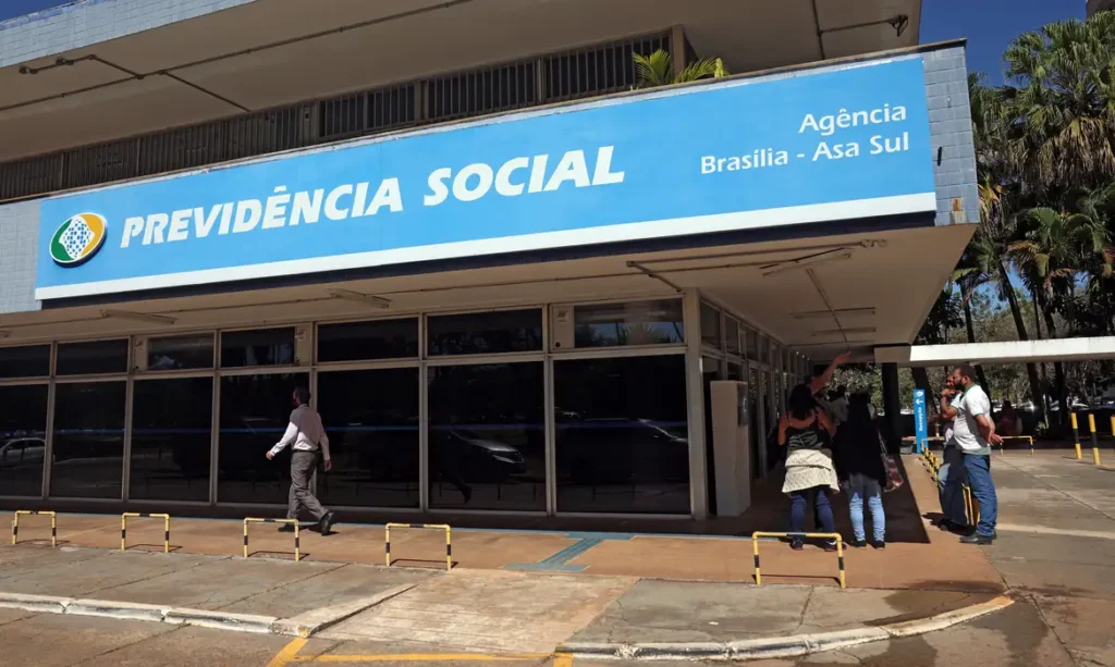 Novas faixas de idade e pontuação para aposentadoria entram em vigor em 2026
