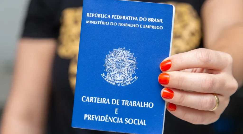 Sergipe registra em 2025 mais empregos formais do que famílias no Bolsa Família