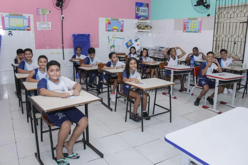 Rede municipal de Aracaju abre transferências internas para matrículas de 2026 na segunda-feira