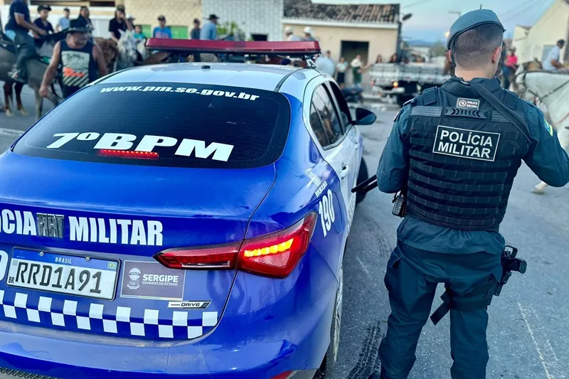 Homem é detido por agredir companheira grávida e colocar família em risco em Lagarto