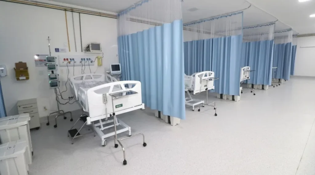 UTI do Sertão inicia atendimento no Hospital Regional de Nossa Senhora da Glória