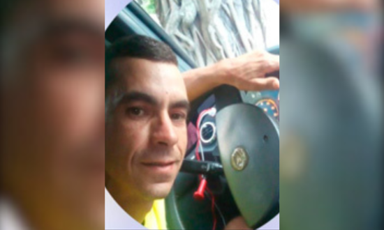 Suspeito de envolvimento na morte de farmacêutico se apresenta ao DHPP em Aracaju