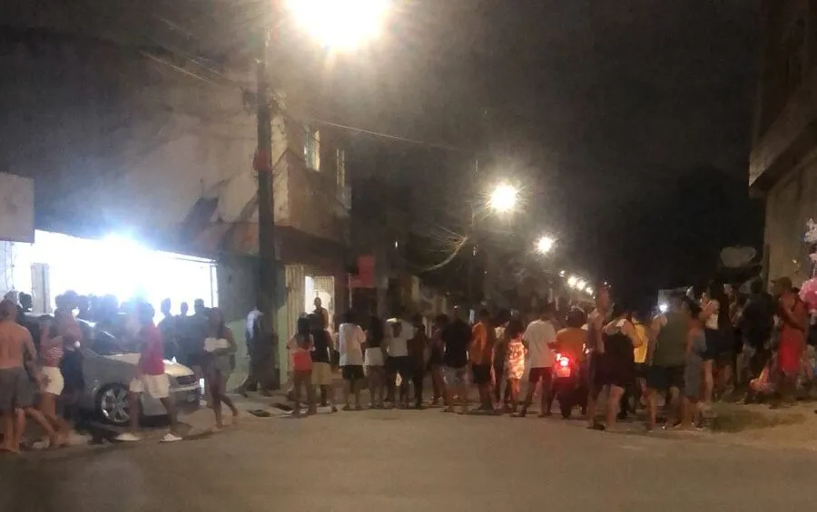 Homem de 32 anos é morto a tiros em via pública no bairro Jardim Centenário, em Aracaju