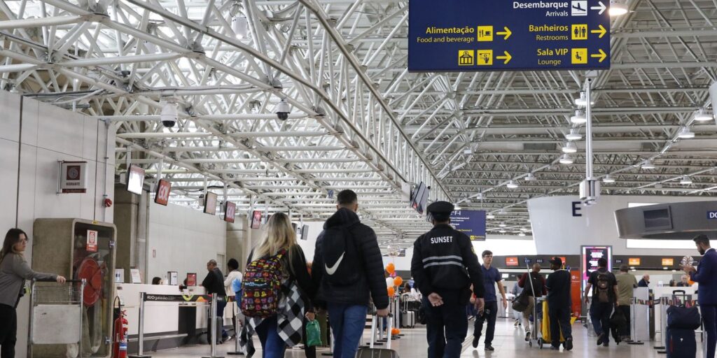 Governo programa 40 leilões de infraestrutura portuária, aeroportuária e hidroviária para 2026
