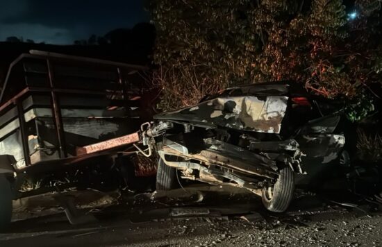 Colisão frontal na SE-464 fere três pessoas em São Cristóvão